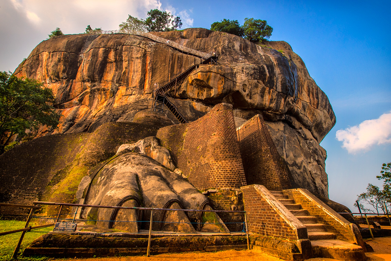 Sigiriya Rock Fortress in 14 Days Tour 2 Weeks Holidays Sigiriya Rock Fortress