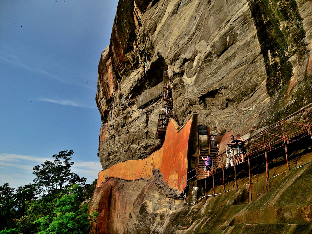 2 Weeks Tour Sigiriya Mirror Wall Sigiriya Mirror Wall in 14 Days Tour
