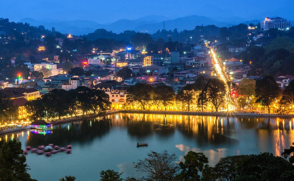 Kandy in 14 Days Tour 14 Days to Sri Lanka Kandy